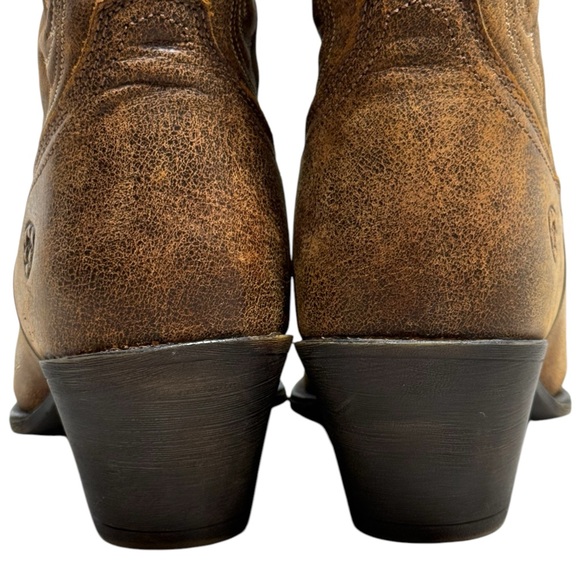 Ariat Round Up Rylan Boot Brown Leather Style #10025154
Women’s Size 9 - Picture 6 of 11